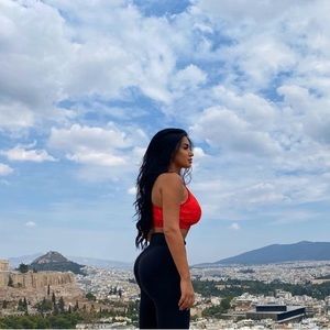 Meet your Posher, E.